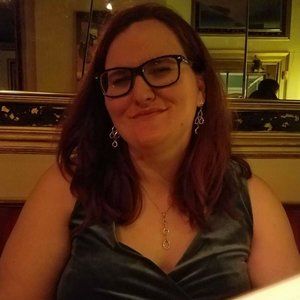 Meet your Posher, Alicia